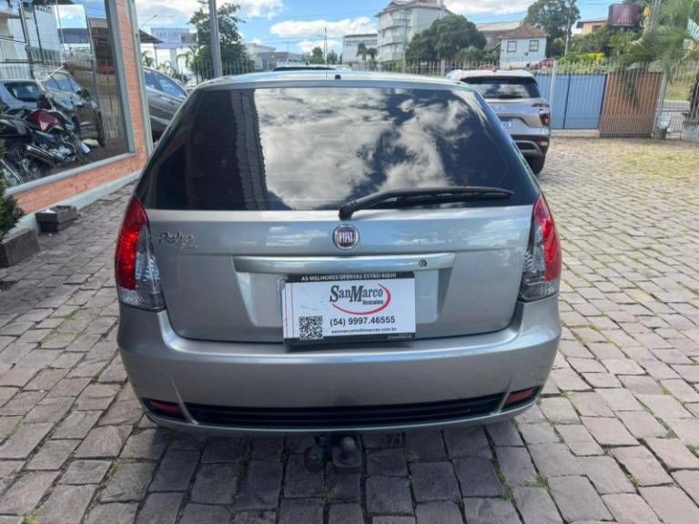 FIAT - PALIO - 2015/2015 - Cinza - R$ 35.000,00