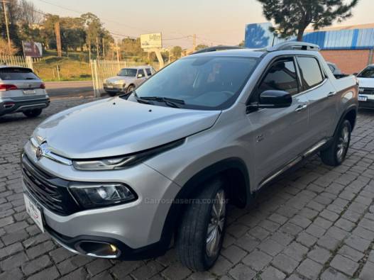 FIAT - TORO - 2018/2019 - Prata - R$ 114.000,00