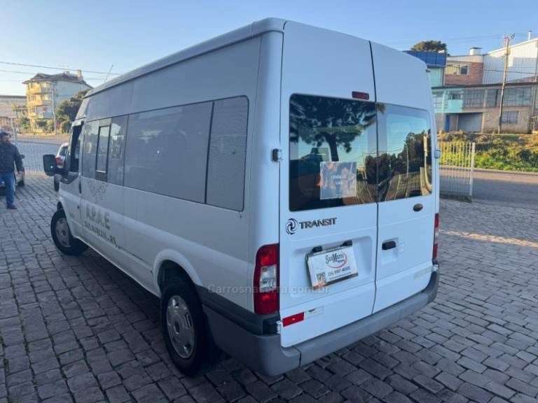 FORD - TRANSIT - 2012/2012 - Branca - R$ 74.000,00