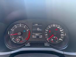 VOLKSWAGEN - SAVEIRO - 2022/2023 - Branca - R$ 85.000,00