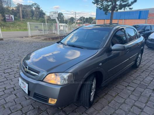 CHEVROLET - ASTRA - 2009/2010 - Cinza - R$ 37.000,00