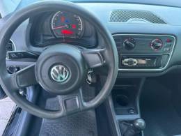VOLKSWAGEN - UP - 2014/2015 - Preta - R$ 36.000,00