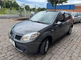 RENAULT - SANDERO - 2010/2011 - Prata - R$ 28.500,00