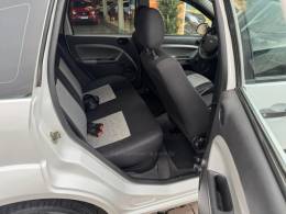 FORD - FIESTA - 2008/2009 - Branca - R$ 23.000,00