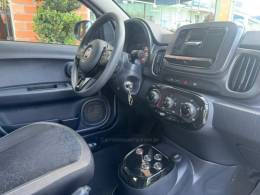 FIAT - MOBI - 2017/2018 - Branca - R$ 46.000,00