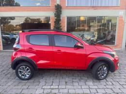 FIAT - MOBI - 2016/2017 - Vermelha - R$ 45.000,00