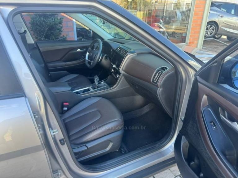 HYUNDAI - CRETA - 2021/2022 - Prata - R$ 123.800,00