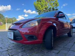 FORD - KA - 2012/2013 - Vermelha - R$ 31.000,00