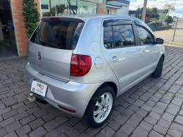 VOLKSWAGEN - FOX - 2013/2014 - Prata - R$ 43.500,00