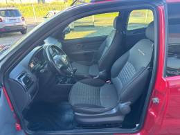 FIAT - STRADA - 2017/2018 - Vermelha - R$ 76.000,00