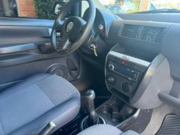 VOLKSWAGEN - FOX - 2008/2009 - Prata - R$ 26.000,00