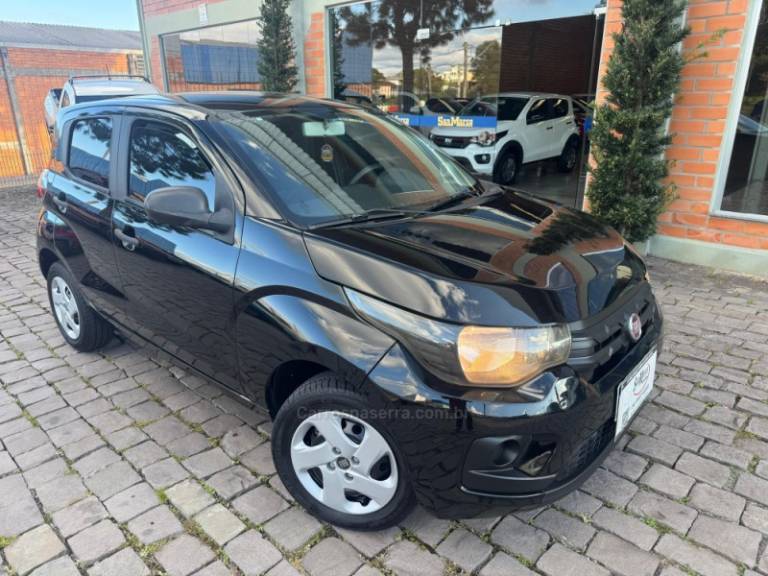 FIAT - MOBI - 2019/2020 - Preta - R$ 45.000,00