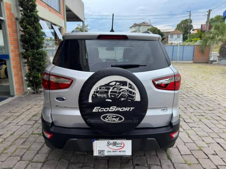 FORD - ECOSPORT - 2018/2019 - Prata - R$ 75.000,00