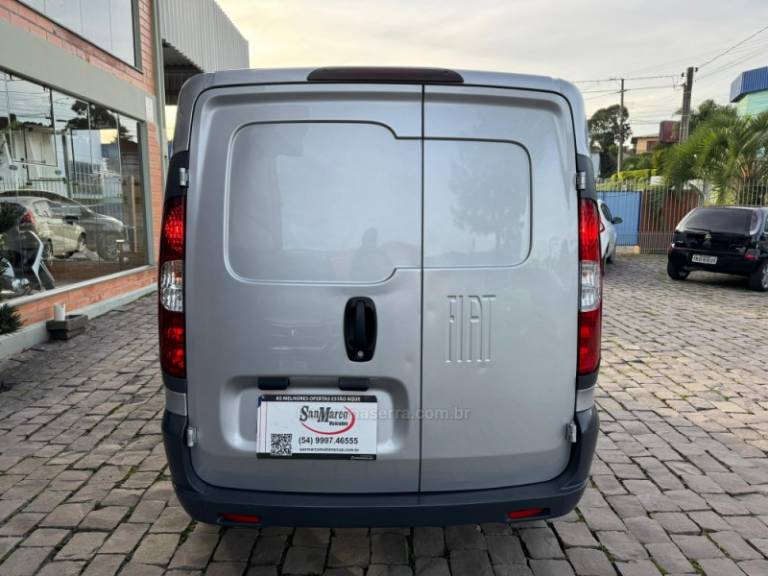 FIAT - FIORINO - 2018/2019 - Prata - R$ 70.500,00