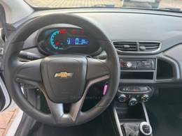 CHEVROLET - ONIX - 2013/2013 - Branca - R$ 41.000,00