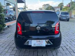 VOLKSWAGEN - UP - 2014/2015 - Preta - R$ 36.000,00