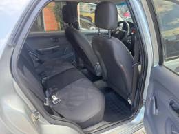 FIAT - PALIO - 2015/2015 - Cinza - R$ 35.000,00